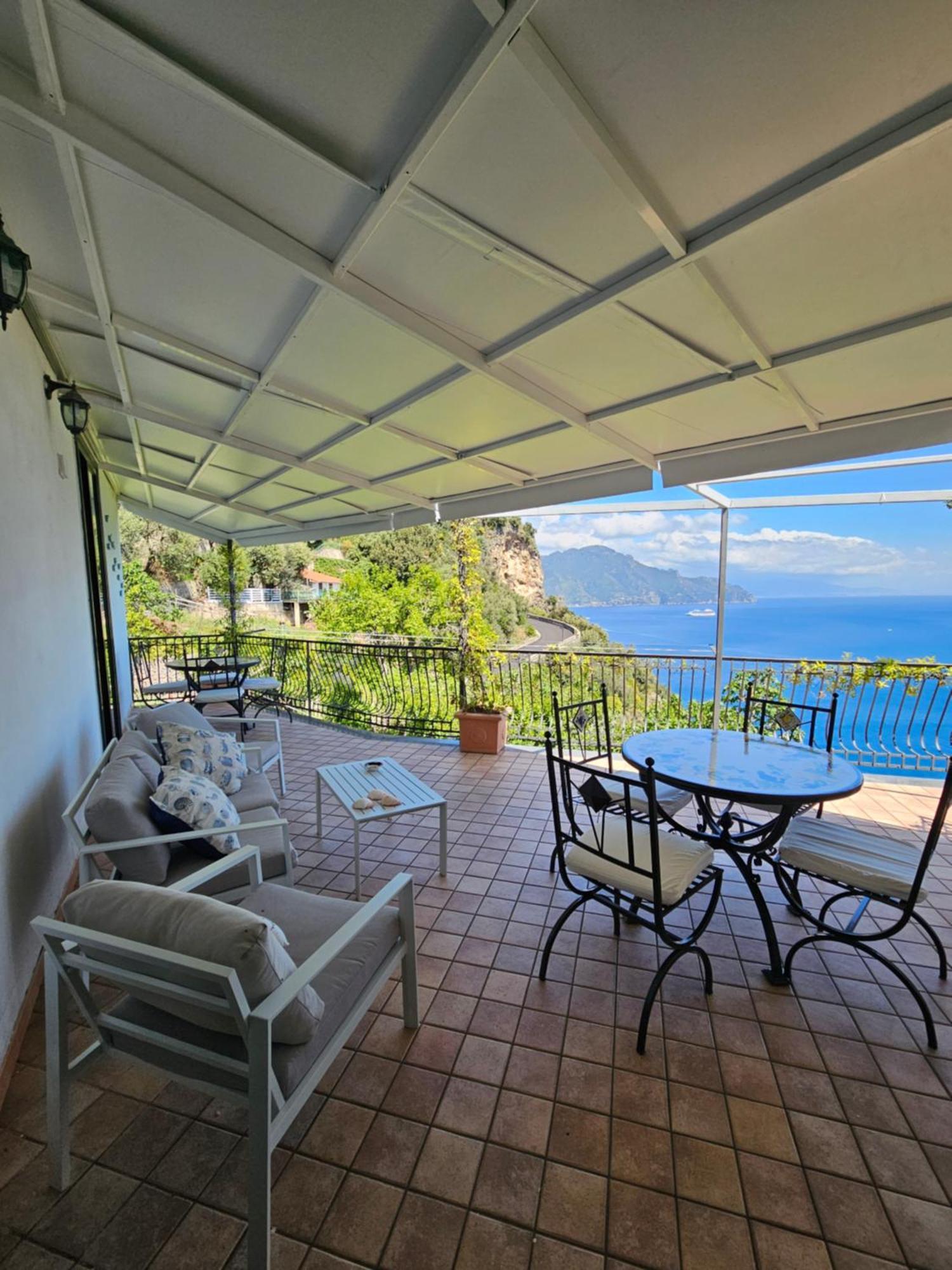 Casa Giosue - Your Home On The Amalfi Coast Conca dei Marini Bagian luar foto